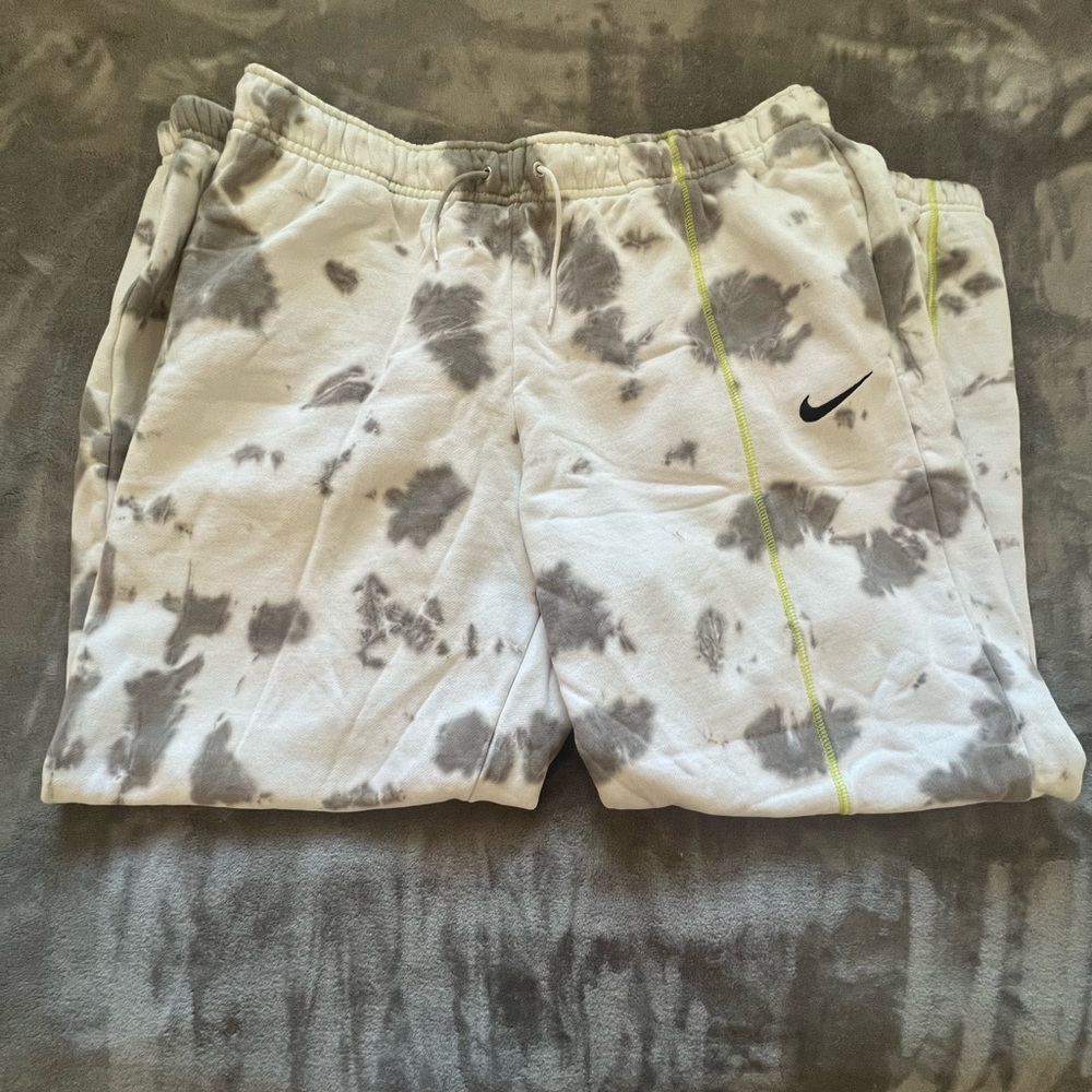Nike Sweatpants